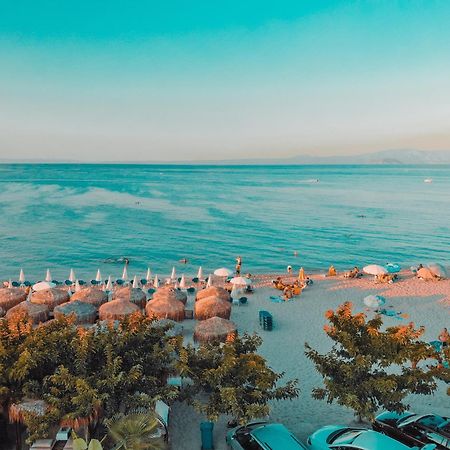 Aleksia Seaside Deluxe Apartment เปฟโกโฮรี ภายนอก รูปภาพ