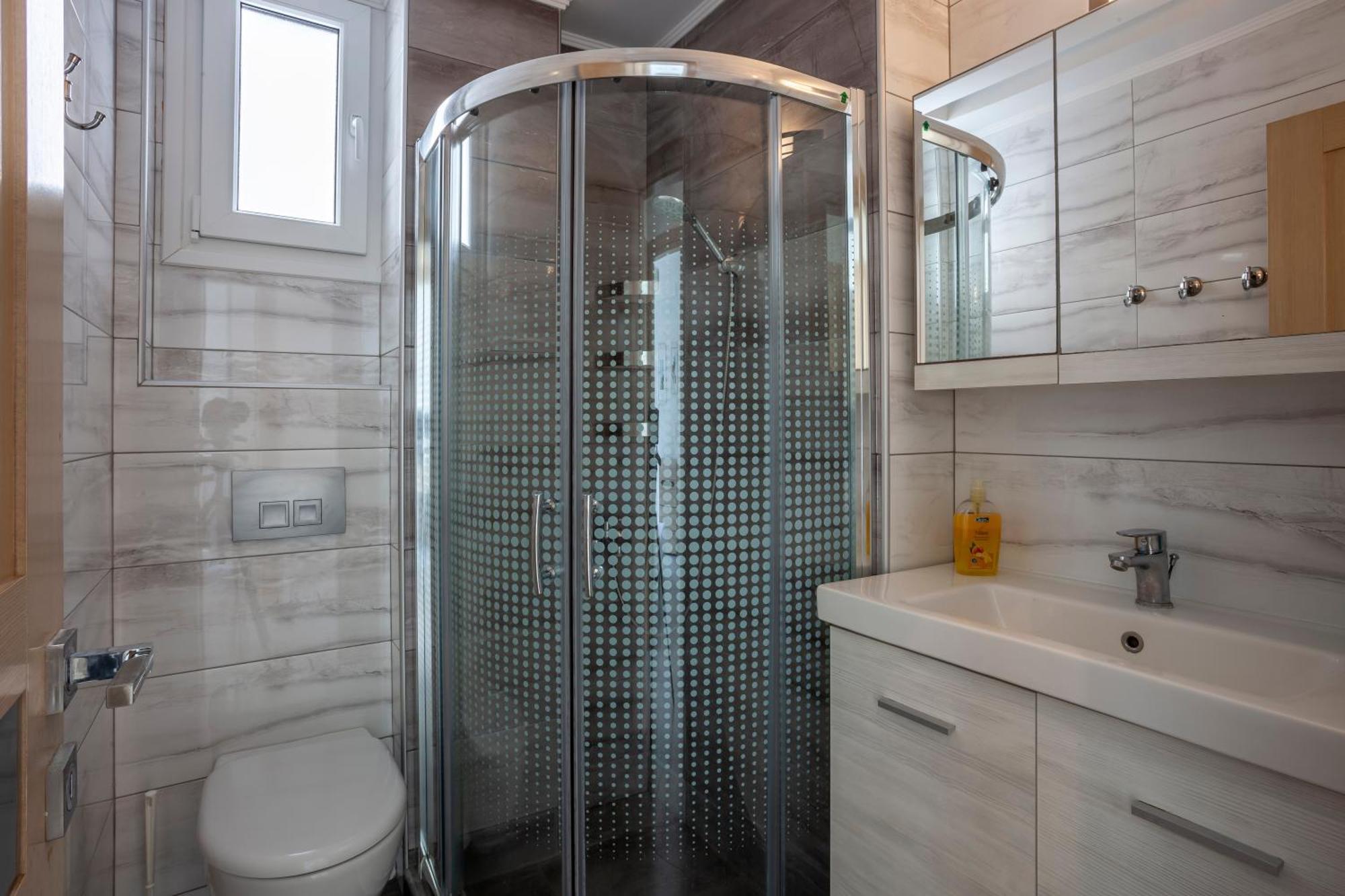 Aleksia Seaside Deluxe Apartment เปฟโกโฮรี ภายนอก รูปภาพ