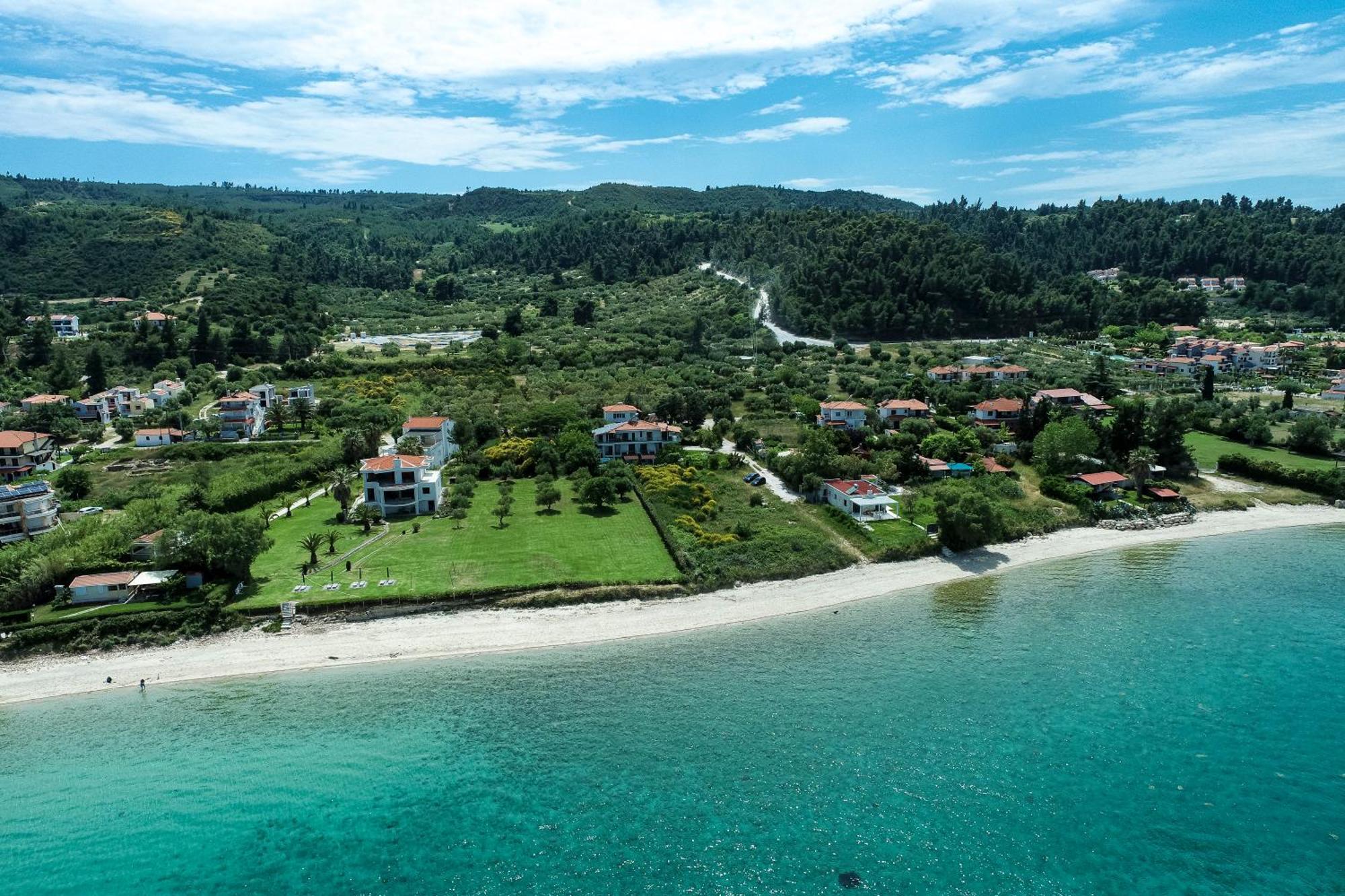 Aleksia Seaside Deluxe Apartment เปฟโกโฮรี ภายนอก รูปภาพ
