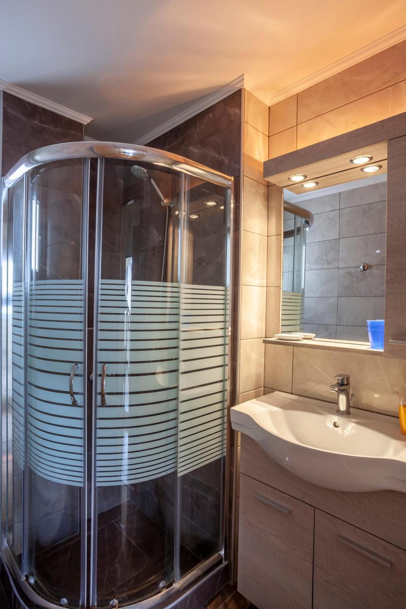 Aleksia Seaside Deluxe Apartment เปฟโกโฮรี ภายนอก รูปภาพ