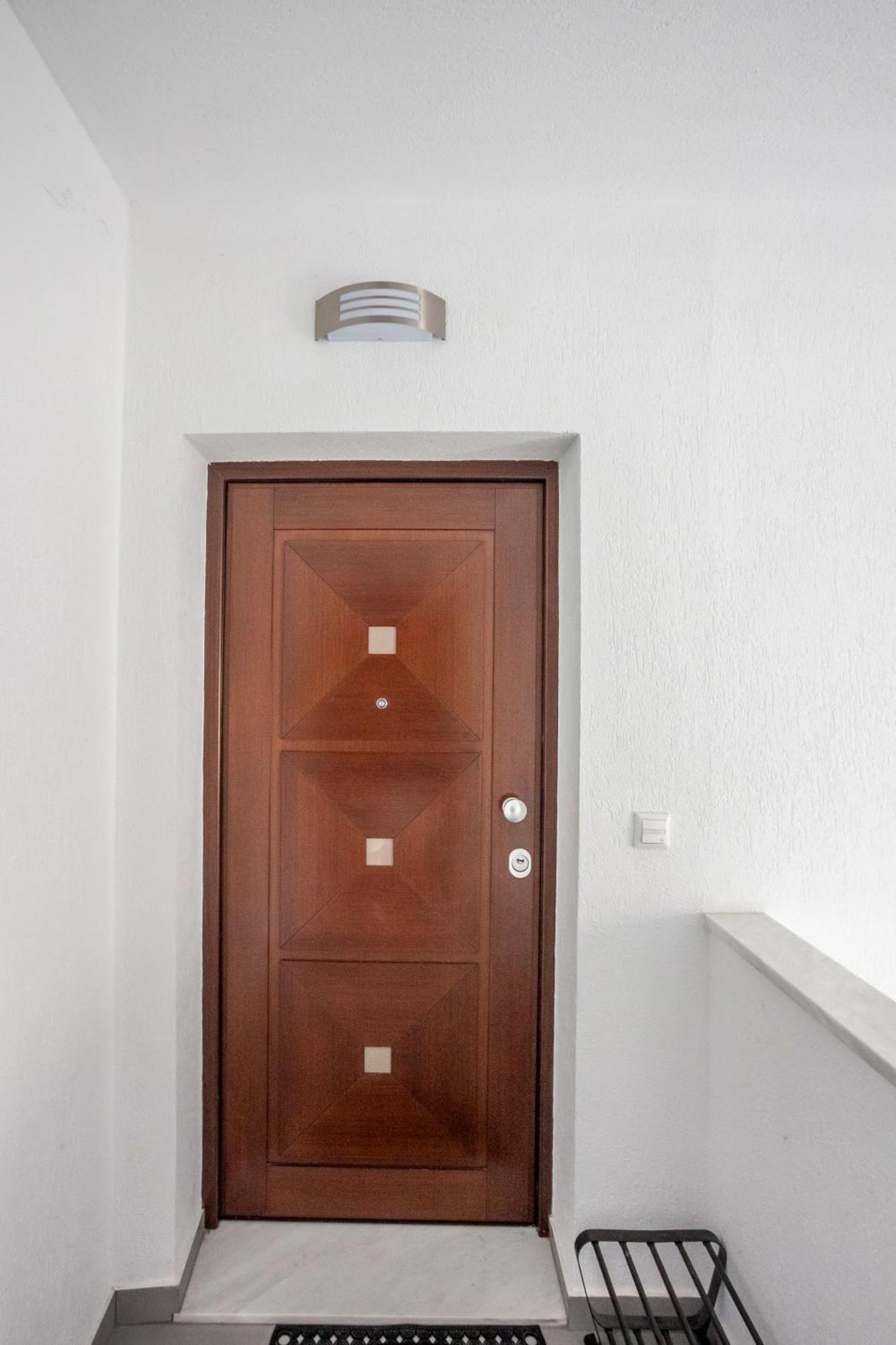 Aleksia Seaside Deluxe Apartment เปฟโกโฮรี ภายนอก รูปภาพ