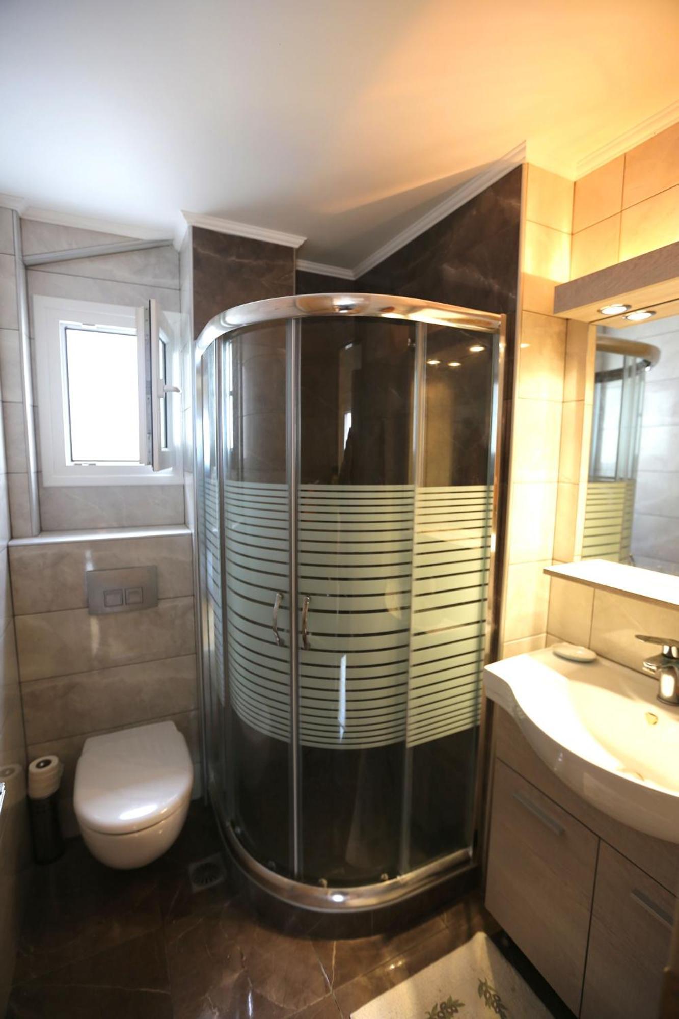 Aleksia Seaside Deluxe Apartment เปฟโกโฮรี ภายนอก รูปภาพ